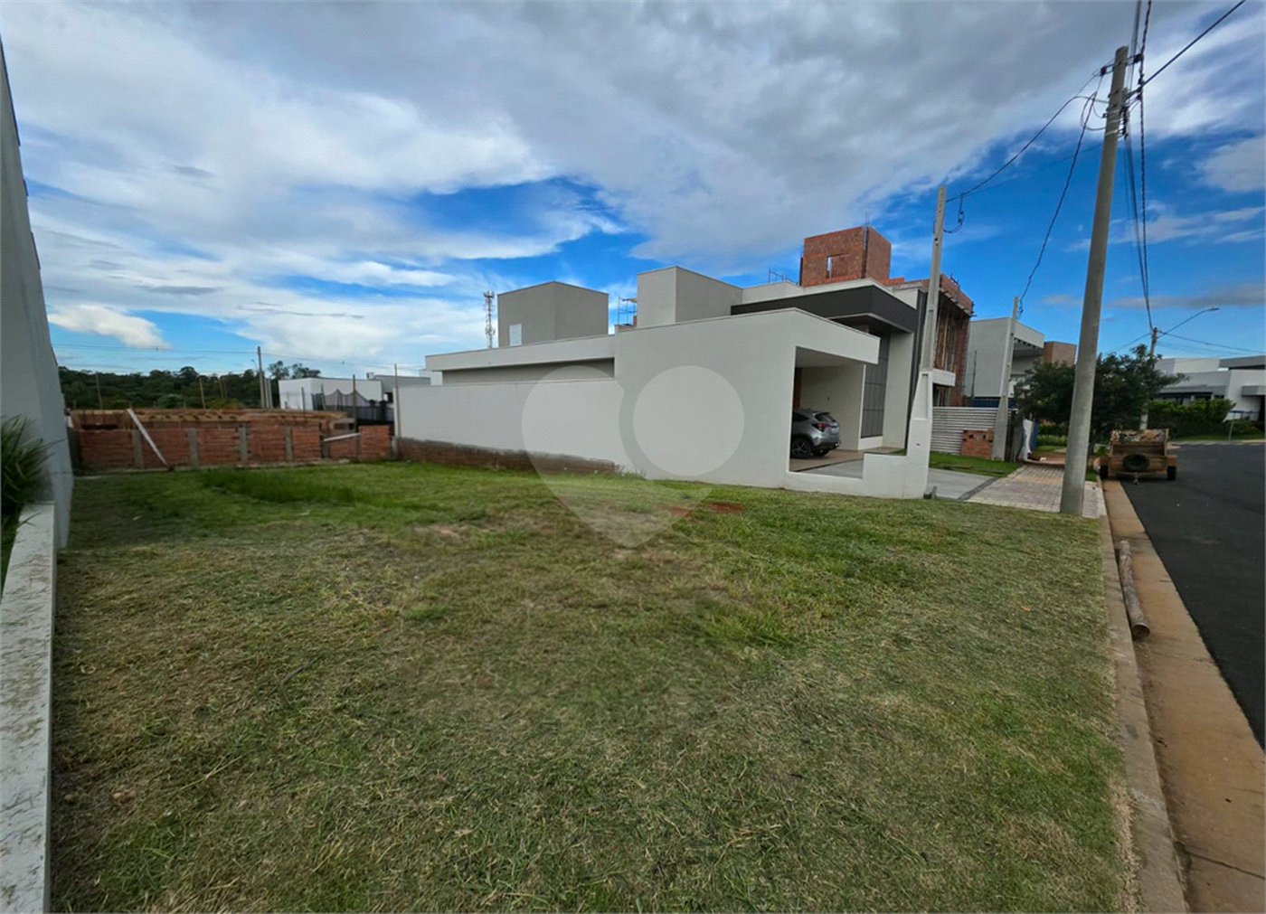 Terreno no Village Damha IV 288m²