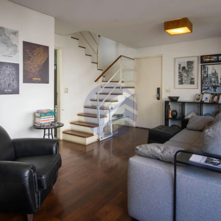 Duplex à venda com 2 quartos, sendo 2 suítes, em Jardim Londrina, São Paulo - SP