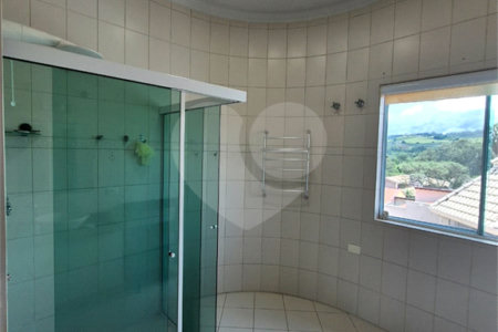 Sobrado à venda ou para alugar com 3 suítes em Villaggio Capríccio, Louveira, SP