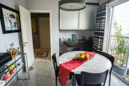 Apartamento mobiliado em Moema próximo ao Ibirapuera