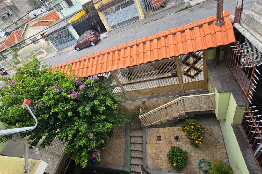 SOBRADO A VENDA FEITO PARA RENDA, FAMÍLIA GRANDE OU 2 CASAS | PRÓXIMO À ESTAÇÃO PIRITUBA!
