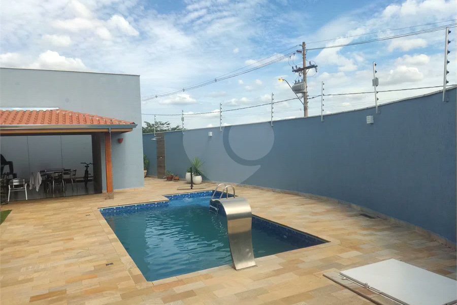 Casa à Venda | Campos do Conde | Piracicaba/SP - SOBRADO DE ESQUINA | 3 QUARTOS | 2 SUÍTES | PISCINA