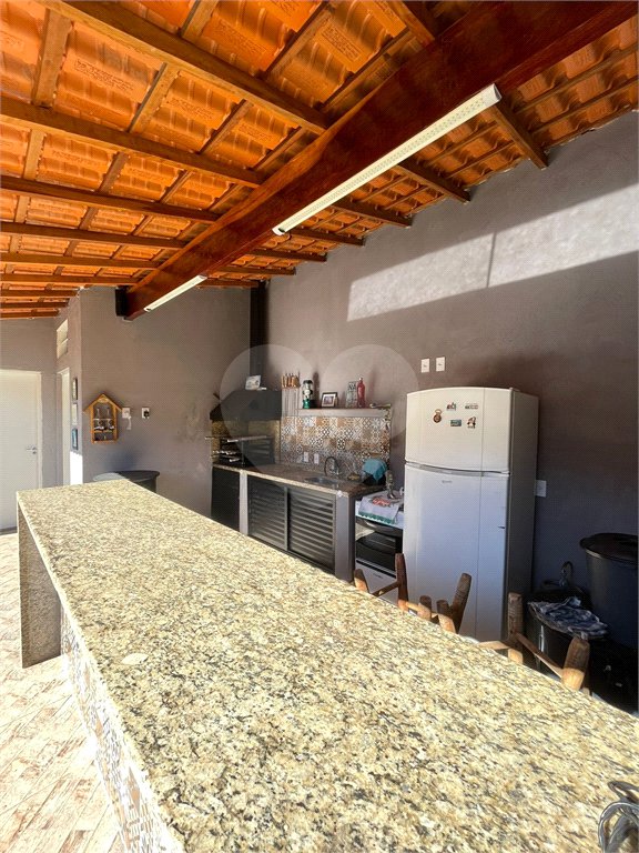 Casa a Venda em Atibaia
