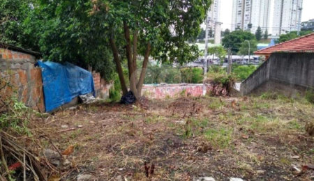 Terreno à venda em Jardim Cambara, São Paulo, SP