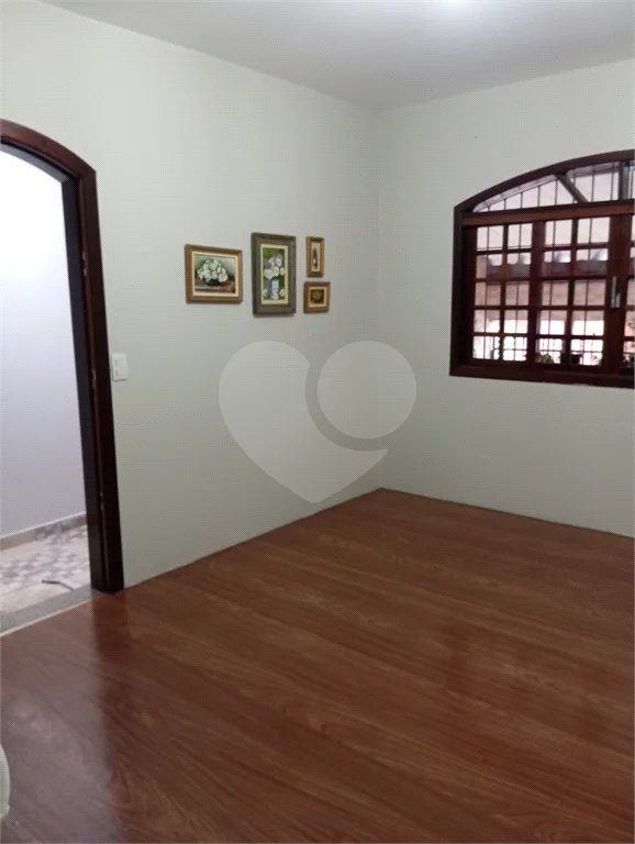 Sobrado com 3 dormitórios na Vila Ede