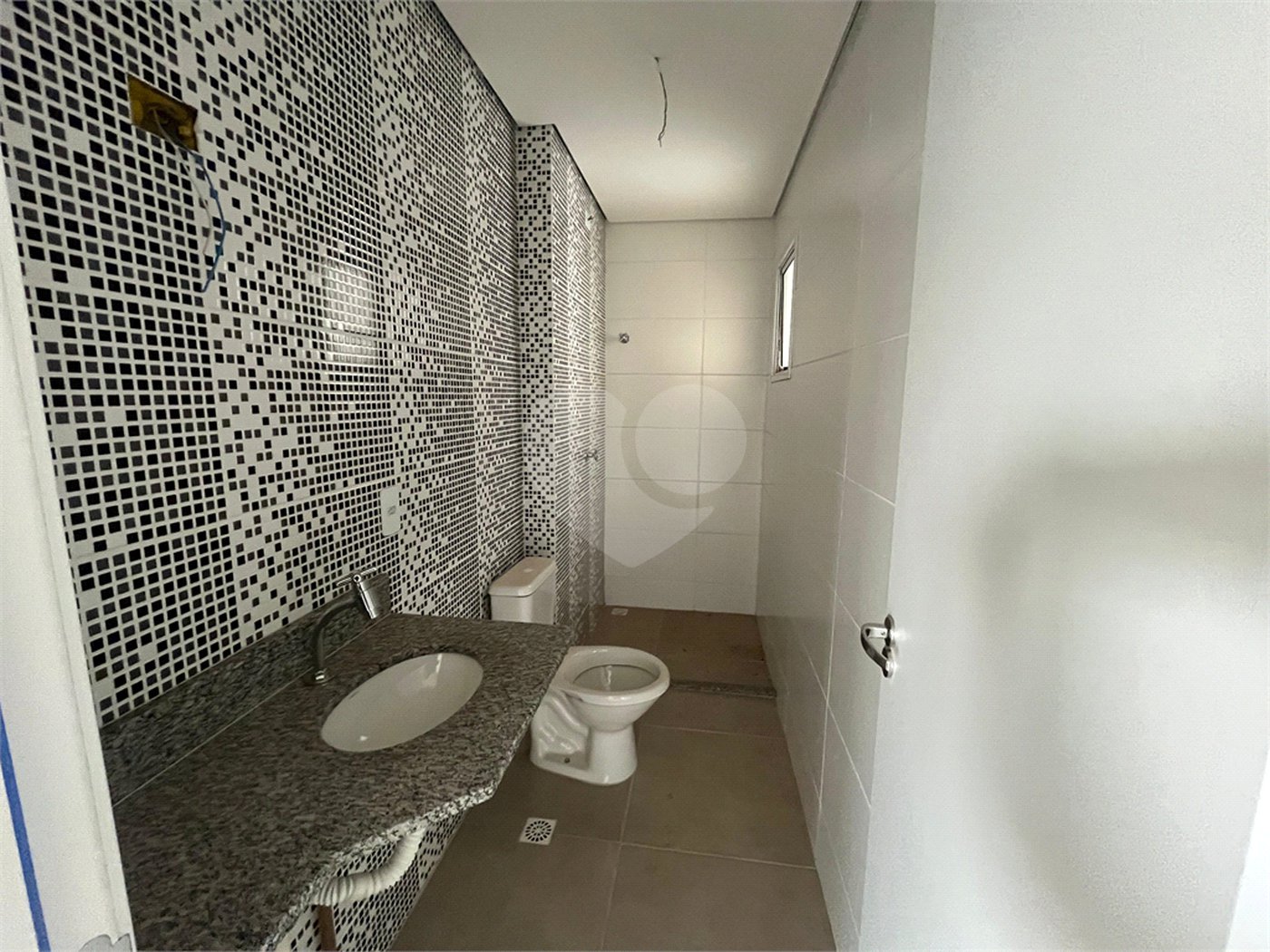 Apartamento á venda na região da Vila Prado.