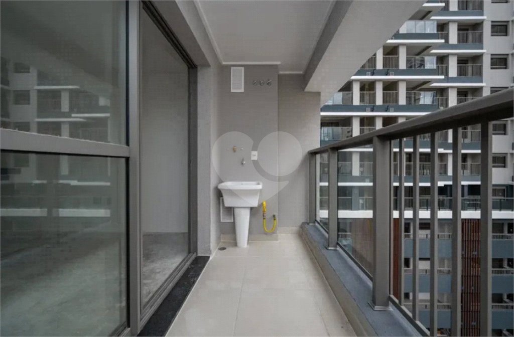 Studio à Venda Vila Clementino 30 m2 Alto Padrão com Rooftop Exclusivo