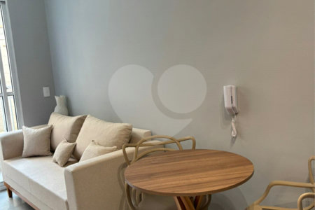 Apartamento à venda com 27m² - Tatuapé