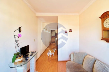 Casa para alugar com 3 quartos, sendo 1 suíte, em Jardim Monte Kemel, São Paulo - SP
