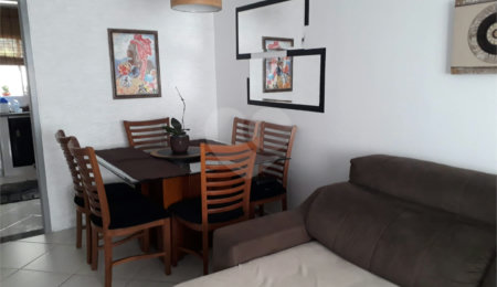 Casa à venda com 3 quartos, sendo 2 suítes, no condomínio Residencial Villagio Del Cuore, São Paulo - SP