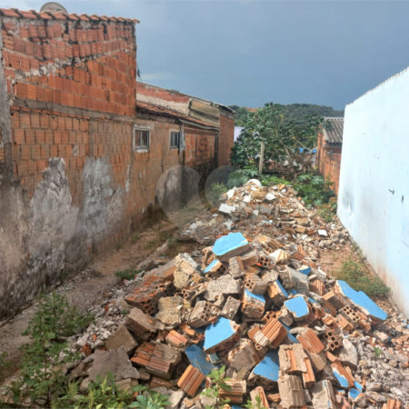 Terreno com 125,00 m² .