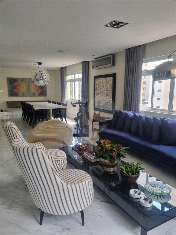 Apartamento à venda com 2 suítes em Cerqueira César, São Paulo, SP