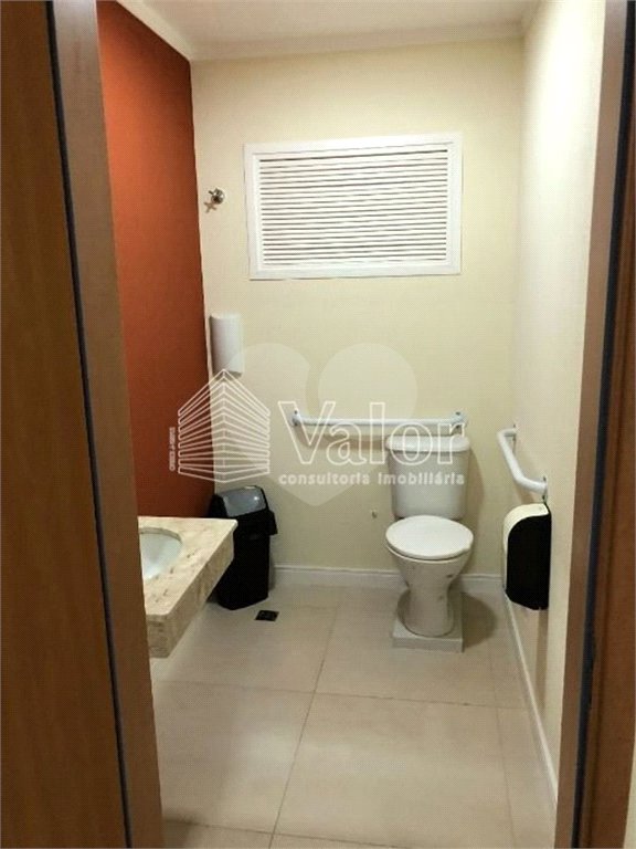 Prédio comercial inteiro a venda - Avenida Plaza !