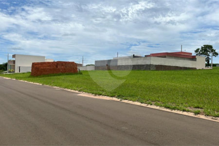 Lote na Estância Cavalinno em Analândia/SP