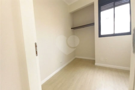 Excelente apartamento, 3 quartos e 2 vagas, para venda na Aclimação!