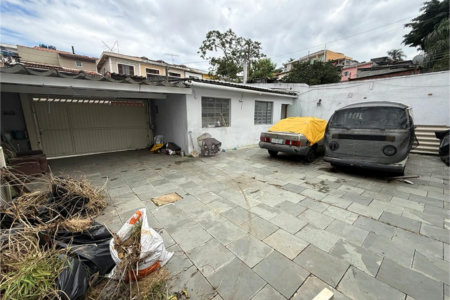 Casa Térrea a Venda Jd Satélite com poder construtivo
