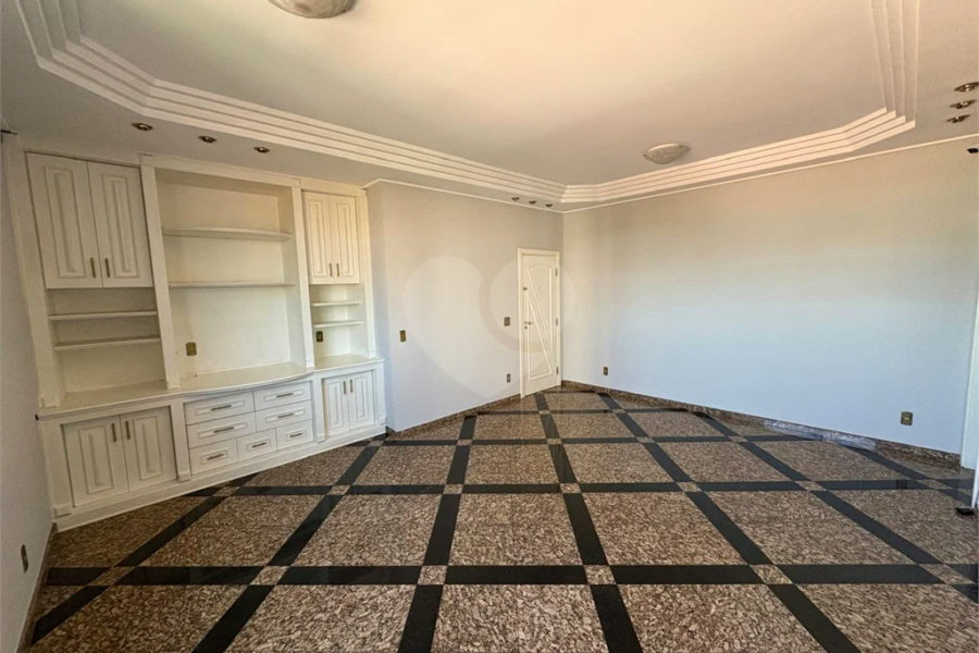 Apartamento disponível no Edifício Palladium no Centro de Piracicaba - SP.