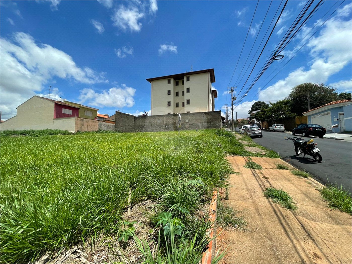 Terreno para venda no Jardim Gibertoni.
