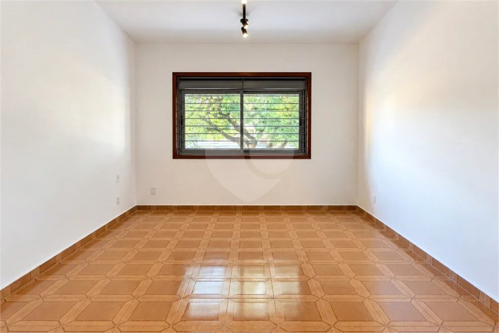 Casa á venda com 253 m² - Jardim da Saúde