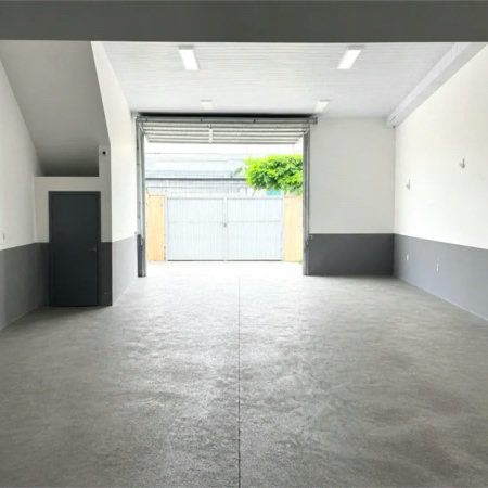 PRÉDIO COMERCIAL E RESIDENCIAL(KITNETS) COM GALPÃO À VENDA Jardim Ocara – Santo André/SP