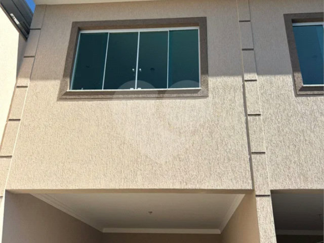 Sobrado à venda com 2 suítes em Vila Rica, São Paulo, SP