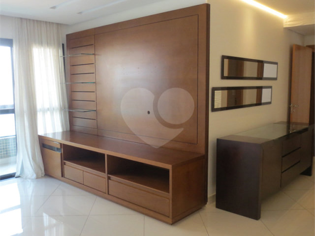 Apartamento à venda com 4 quartos, sendo 1 suíte,  em Vila Mariana, São Paulo, SP