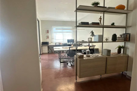 Sala comercial para venda ou locação na Avenida Paulista. 68m2