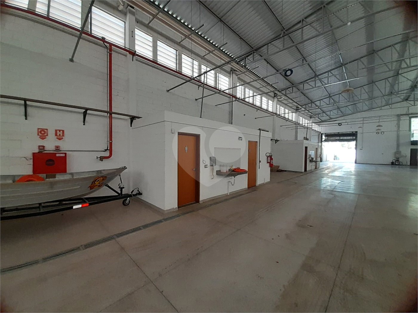 Galpão Industrial no Jardim Tangará - 1.714,91 m² de Área Útil