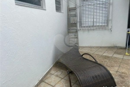 Casa com 180m², 3 dormitórios, sendo 1 suíte, 2 vagas, à venda na Vila Prudente.