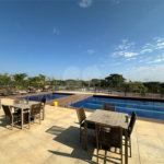 Sobrado á venda com 03 suítes, no Residencial Villeneuve em São Carlos-SP.
