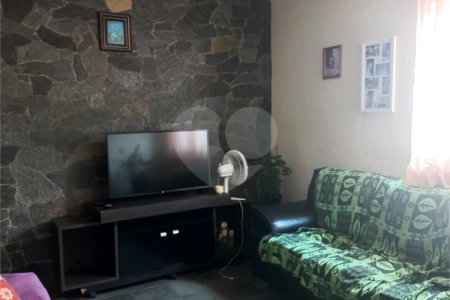 Imóvel em excelente estado de conservação localizado no Jardim Beatriz a Venda