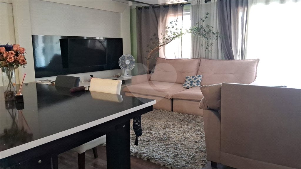 Apartamento à venda com 3 quartos, sendo 1 suíte,  em Vila Guilherme, São Paulo, SP