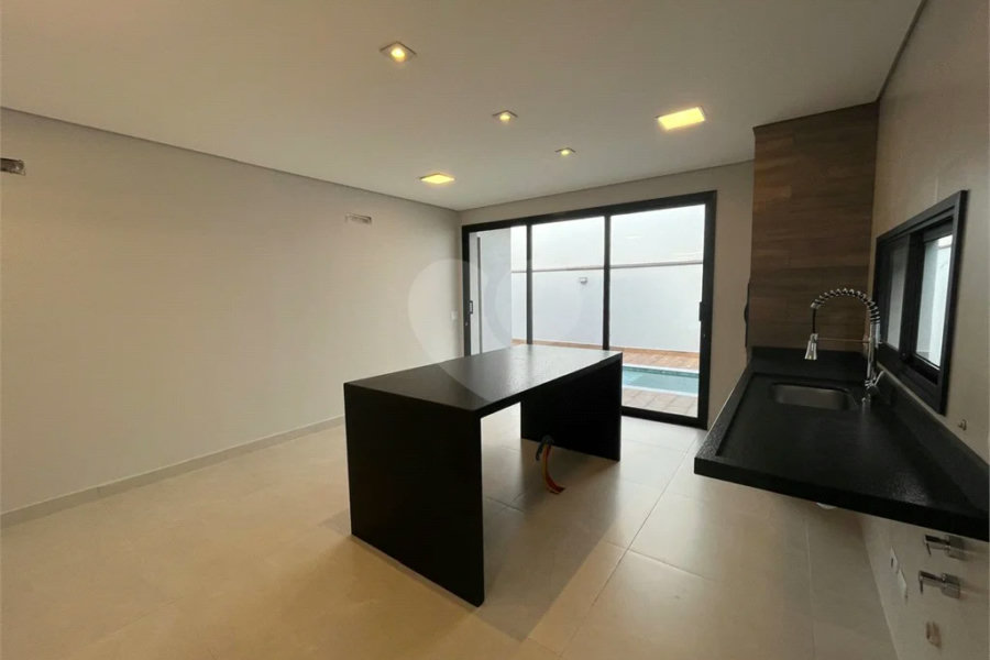 Excelente Casa Plana no Condomínio Bela Vista