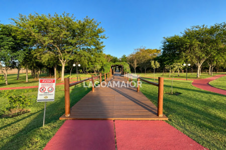 Terreno à venda no condomínio Quarta da Lagoa, Três Lagoas - MS