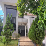 Casa térrea no Condomínio Jardim Botânico , localizado na cidade Bady Bassit/SP .