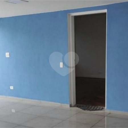 Casa Comercial na Vila Mariana, 400m², próximo metrô, 3 vagas, locação e venda