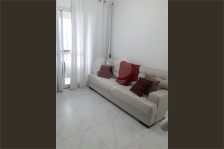 Apartamento à venda com 62m², 2 quartos e 1 vaga