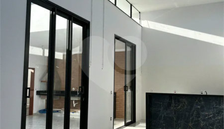 Casa à venda com 3 suítes em Terras de São José, São João da Boa Vista, SP