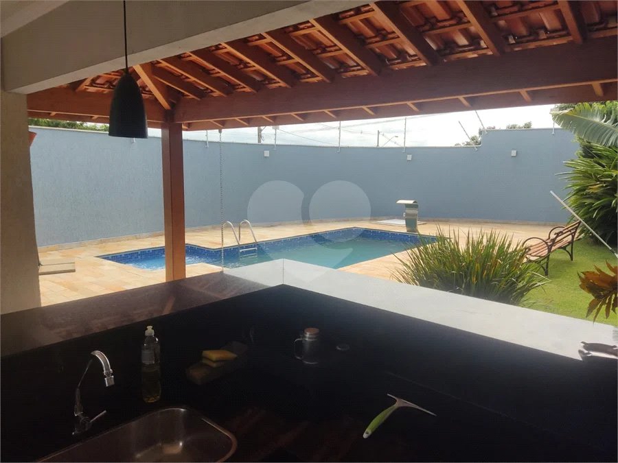 Casa à Venda | Campos do Conde | Piracicaba/SP - SOBRADO DE ESQUINA | 3 QUARTOS | 2 SUÍTES | PISCINA