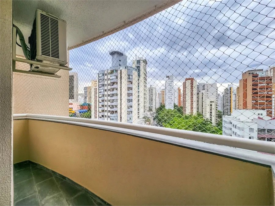 Apartamento para venda em Vila Uberabinha com 2 quartos, sendo 1 suíte, 79m²