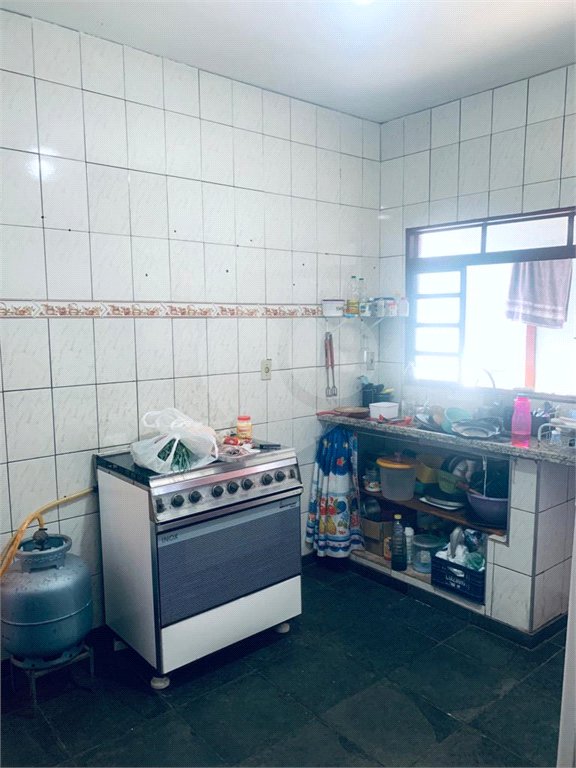 CASA TERREA NO JARDIM TANGARA