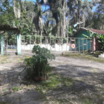 Tapiraí Sp - Sítio Santa Clara - Area de 12,1 ha - composto por casa principal, galpões poço artesiano, ótima área para plantios. Fica localizado a aproximadam. 1 quilômetro da prefeitura. Area preservação permanente- 4,6 ha - Area aproveitável - 4,6 ha - area utilizada rural - 2,5 ha -R$ 750.000,00