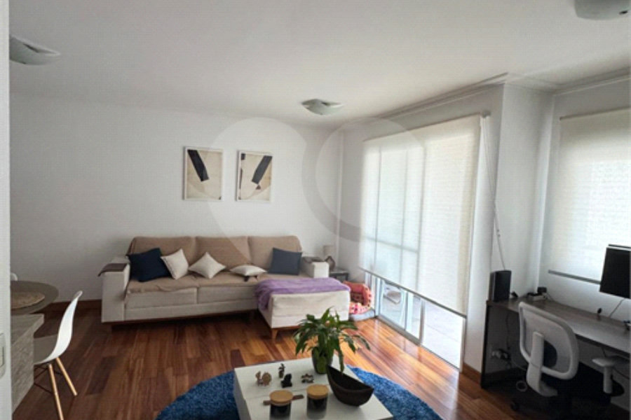 Apartamento com 2 vagas e 70 metros em condomínio clube com lazer completo
