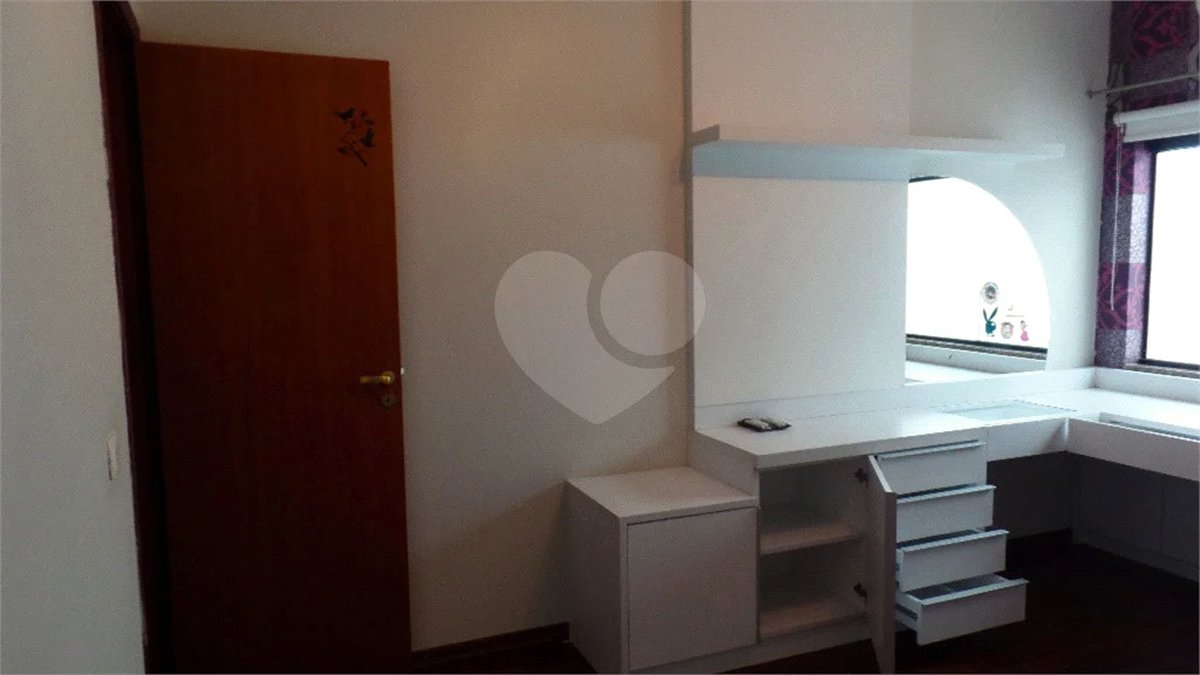 Casa Reformada com 3 Dormitórios (1 Suíte) Próxima ao Aeroporto de Congonhas