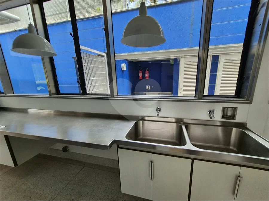 Casa a venda ou locação no Tamboré 1