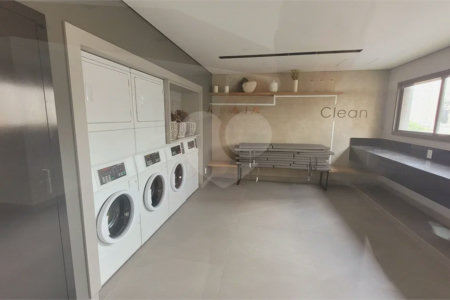 Studio sofisticado, totalmente mobiliado e pronto para morar