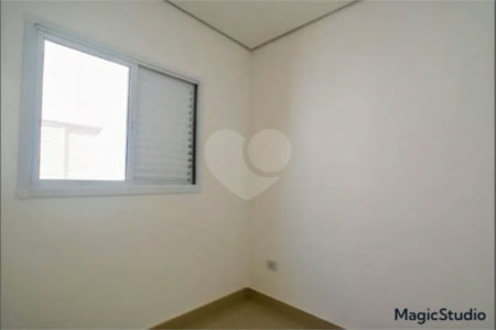 Apartamento com 2 dormitórios , sendo 1 suíte , 1 vaga , á venda na Vila Humaitá em Santo André.