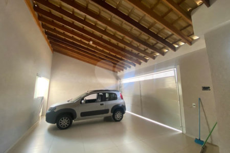 Excelente casa toda reformada e com otimo acabamento com churrasqueira e piscina