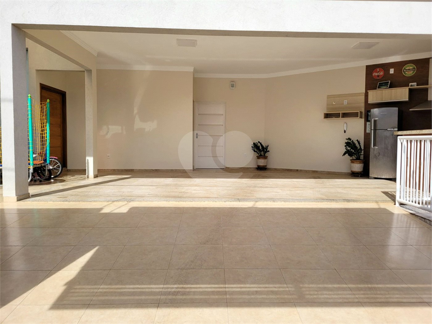 Casa térrea para venda em Araraquara/SP.