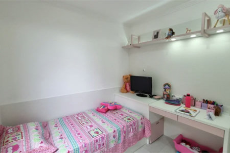 Apartamento à venda com 3 quartos, sendo 1 suíte,  em Jardim Esmeralda, São Paulo, SP